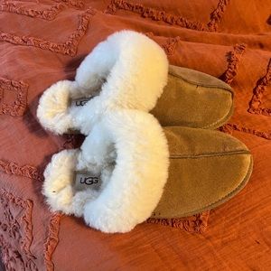 Ugg Slipper